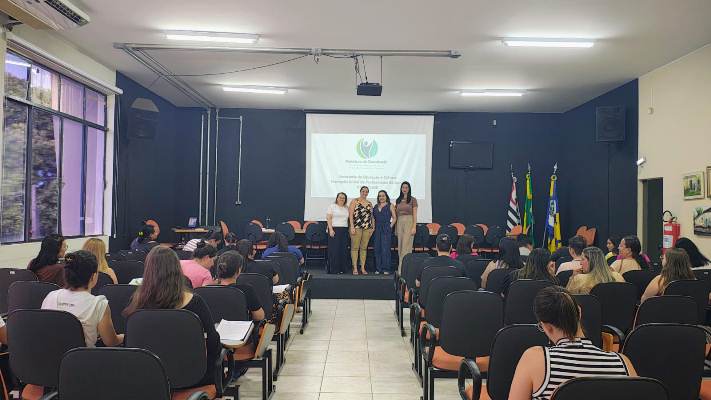 Primeira Formação dos Profissionais de Apoio da Rede Municipal de Ensino